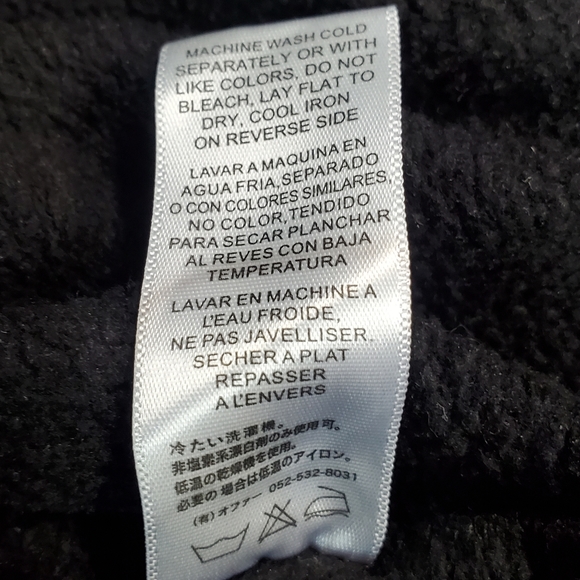 Lime & Vine Black Sweater - Picture 6 of 6